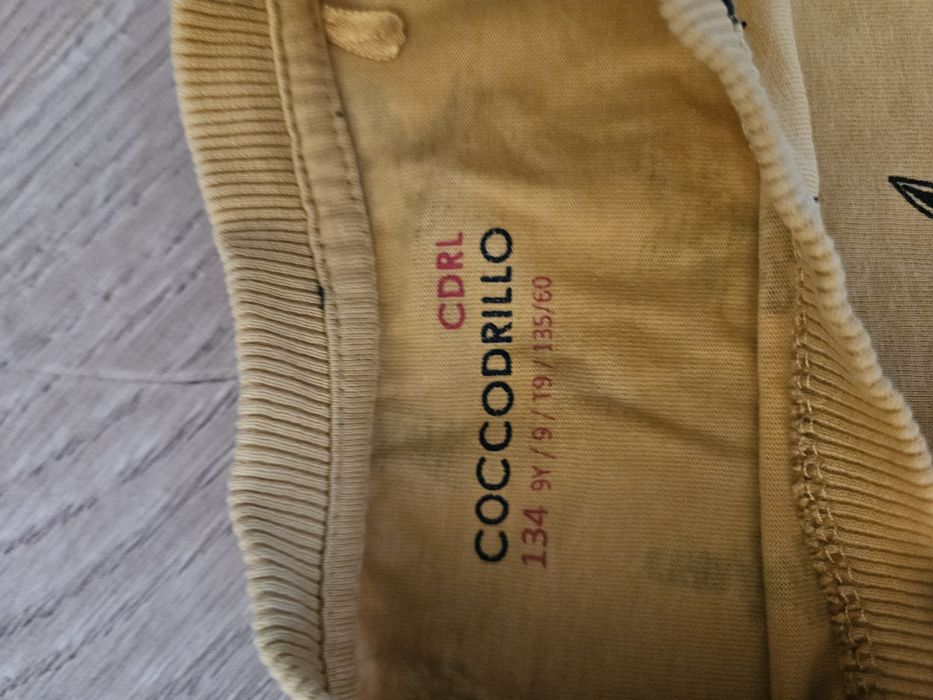 T shirt znaczki coccodrillo 134
