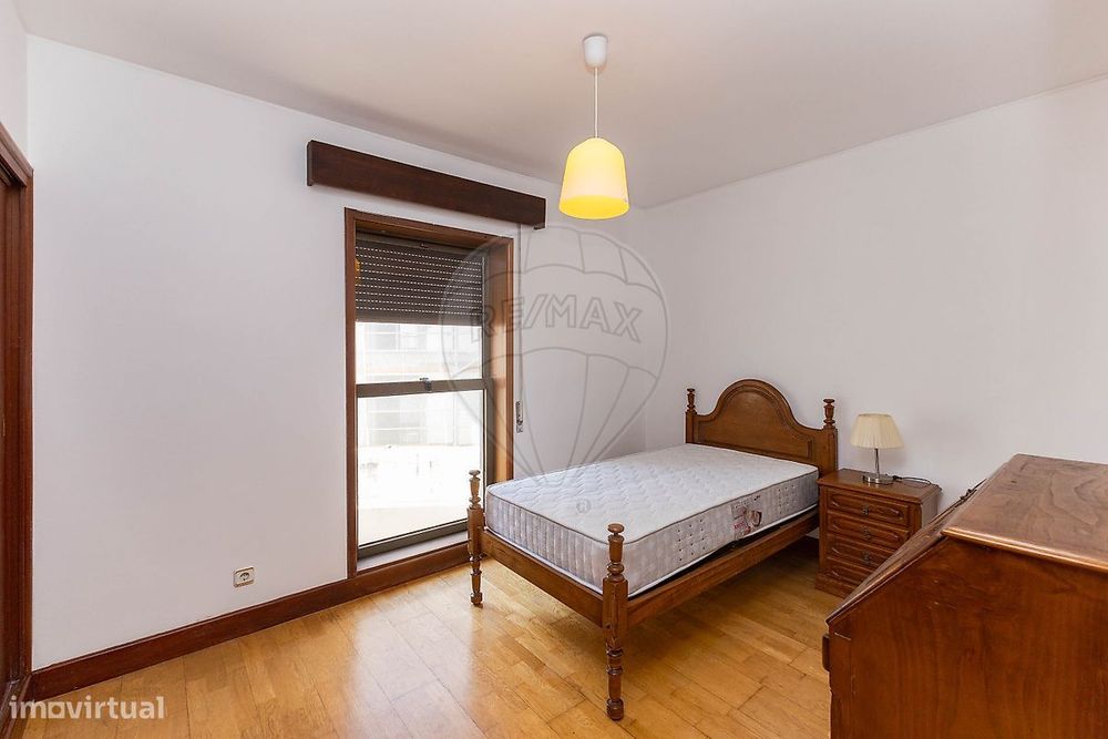 Apartamento T2 para arrendamento
