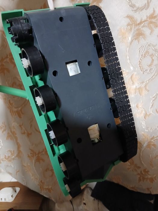 Танк. Вінтажна іграшка. Під відновлення.