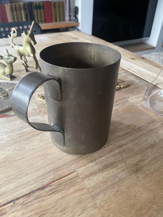 Mosiądz drobiazgi. likwidacja kolekcji