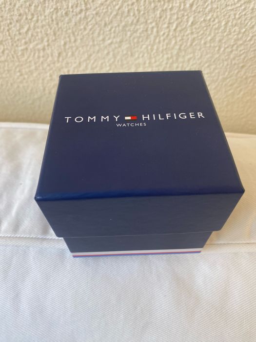 Relógio Tommy Hilfiger 40mm prateado senhora