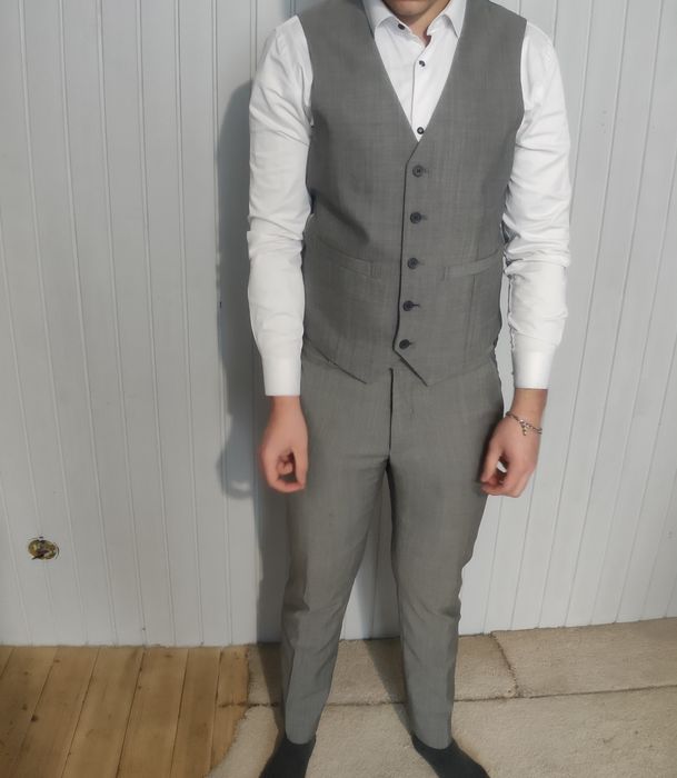 Костюм класичний