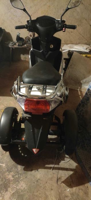 Електро трицикл.