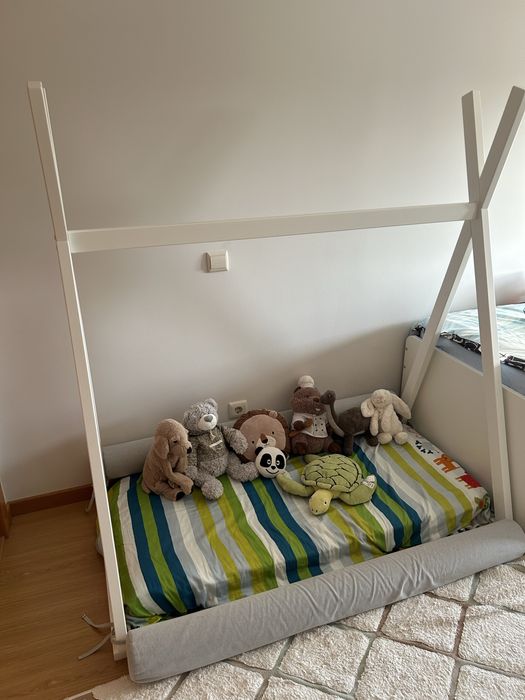 Cama Tipi Montessori com colchão