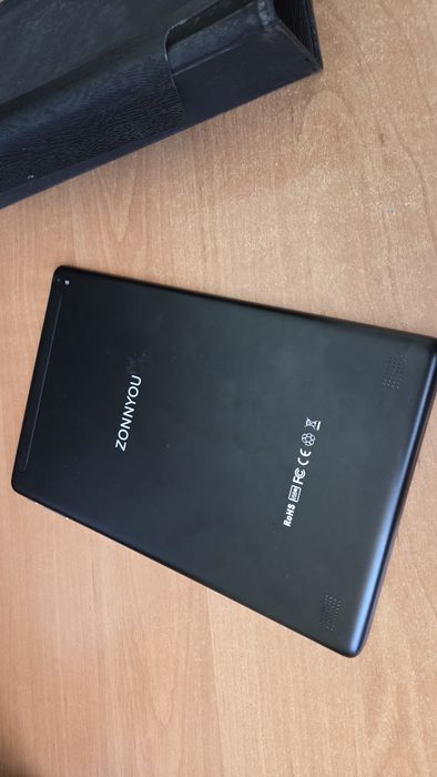 Планшет 4/64GB Android 8.1