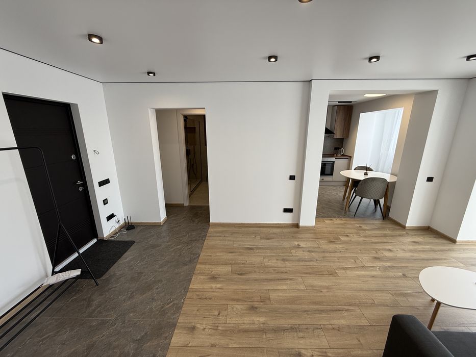 Оренда 2-кімнатної квартири Студії  р-н  Ж/М Тополя-3