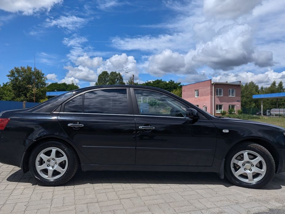 Hyundai Sonata 2007 VIN KMHEU41VP7A375326 фото оголошення 3 з 8