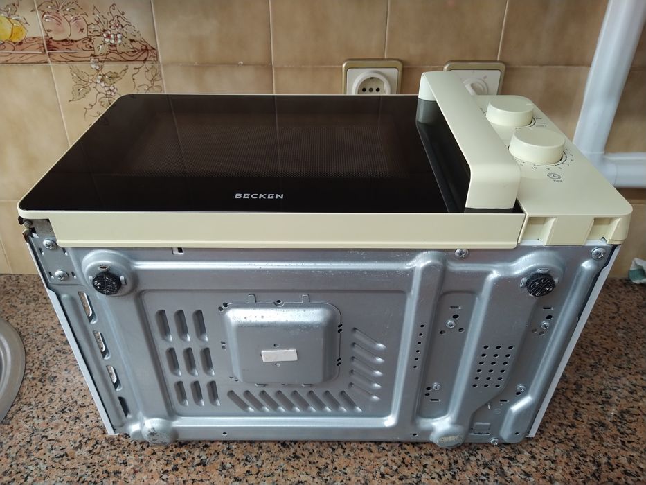 Micro-ondas com grill BECKEN casa quarto apartamento vivenda escritório gabinete carro cozinha.