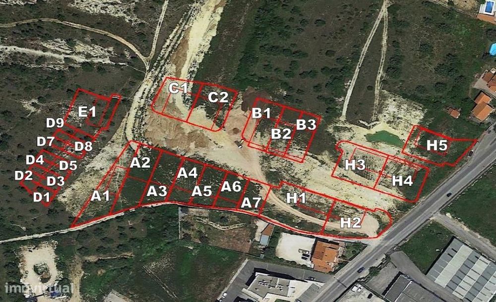 Conjunto de 26 Lotes para Construção — Coimbra (Eiras)