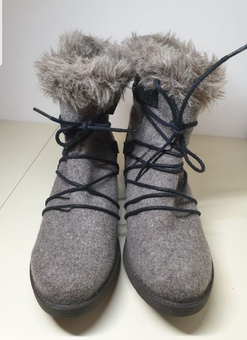 Ботинки валенки Bata  Оригинал Новые 38 размер сапоги