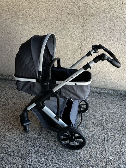 Carrinho de bebê cinza darling KIKKA BOO