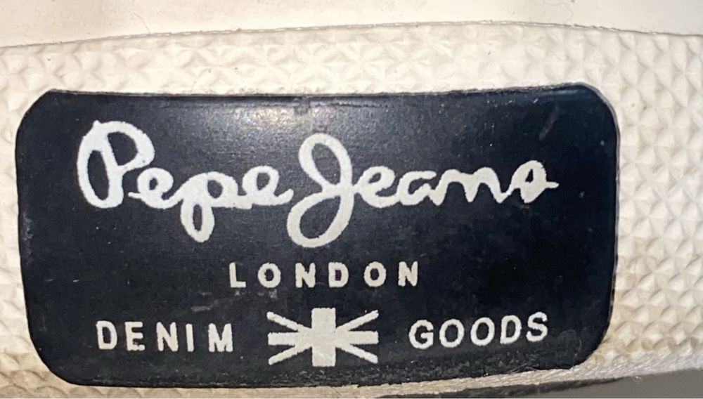 Trampki Pepe Jeans rozmiar 37 cena 30 zł.