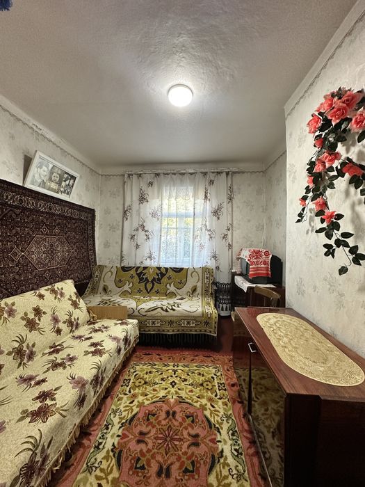 Продам будинок в смт. ВОЛОДАРКА