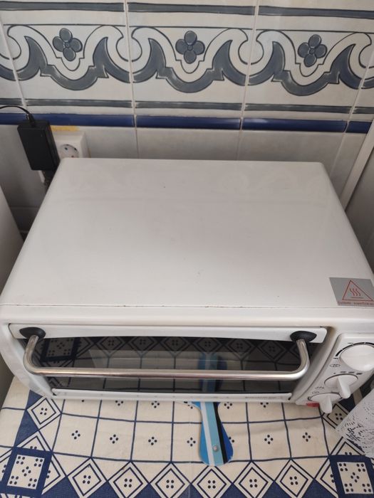 Forno elétrico com pouco usado