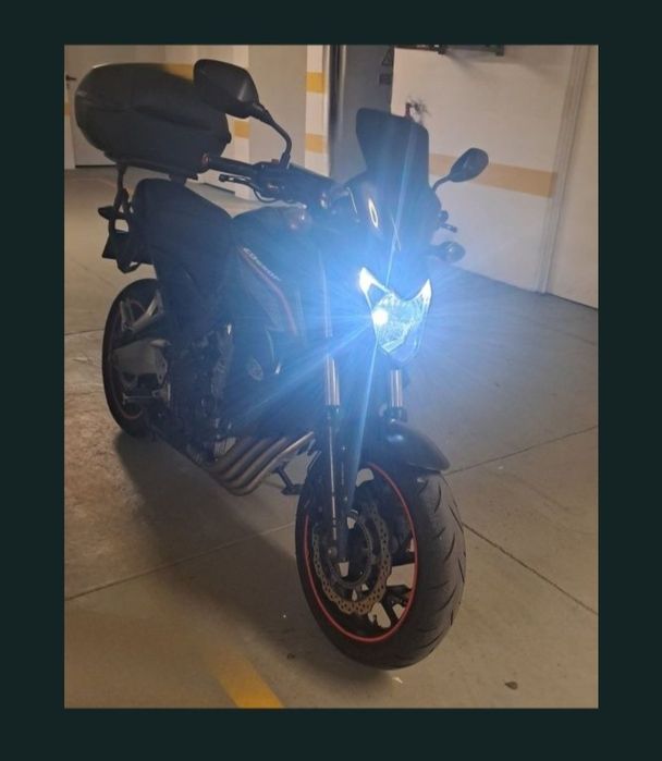 Moto Honda CB 650F