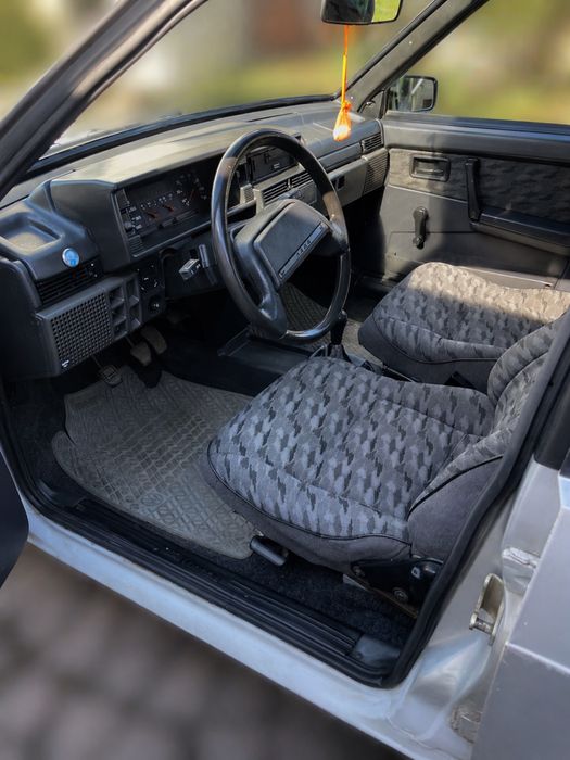 Автомобіль ВАЗ 21099