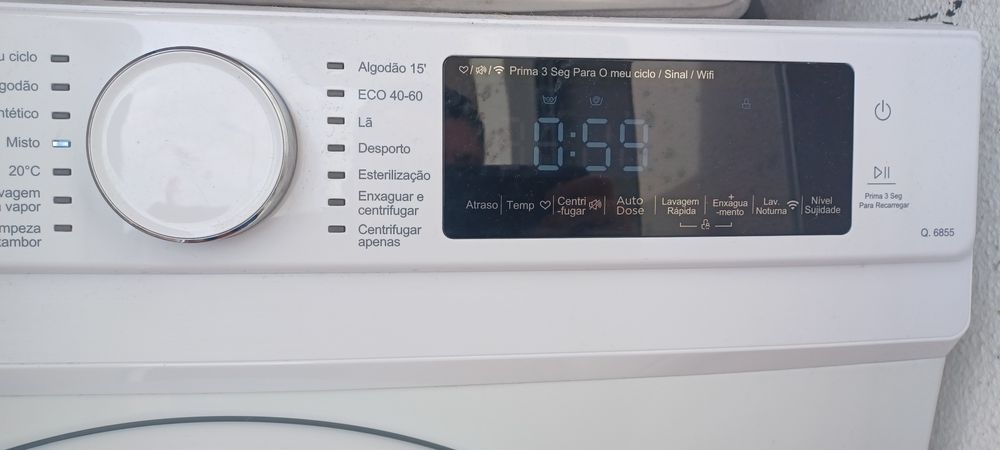 Máquina de lavar roupa 10kg.