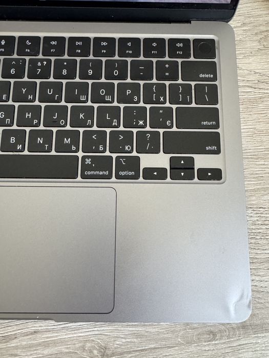 MacBookAir 13” space gray 2022 (m2) 8gb 512gb space grey