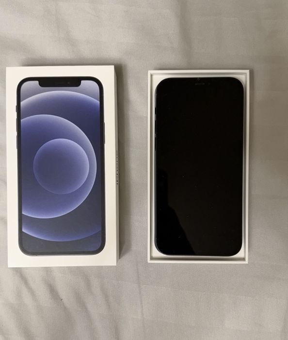 iPhone 12 на 64 ГБ