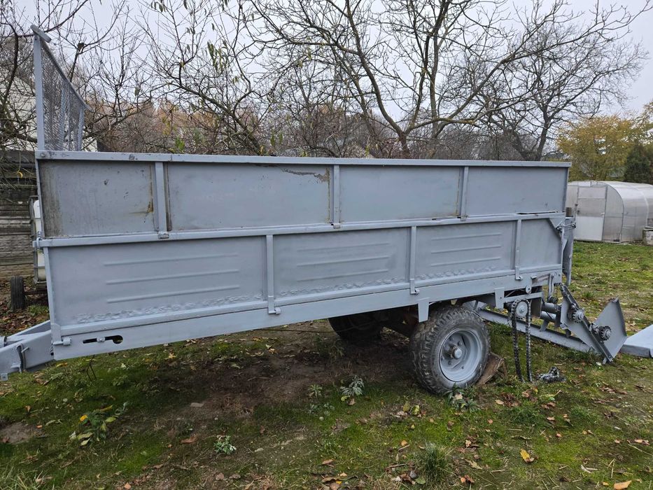 przyczepa rozrzutnik obornika kompletny