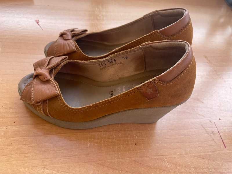 Sapatos abertos Cubanas 36