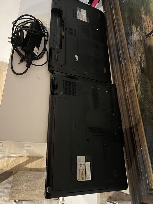 Dwa laptopy asus K72JK oraz hp dv9700