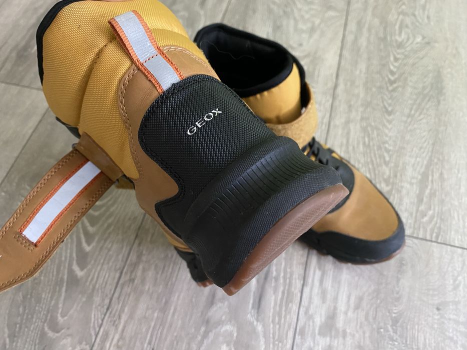 взуття GEOX 39 розмір