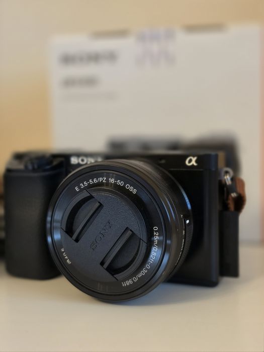 Sony a6100 + Kit Lens + 1.8/50mm c/ Extensão Garantia e Seguro
