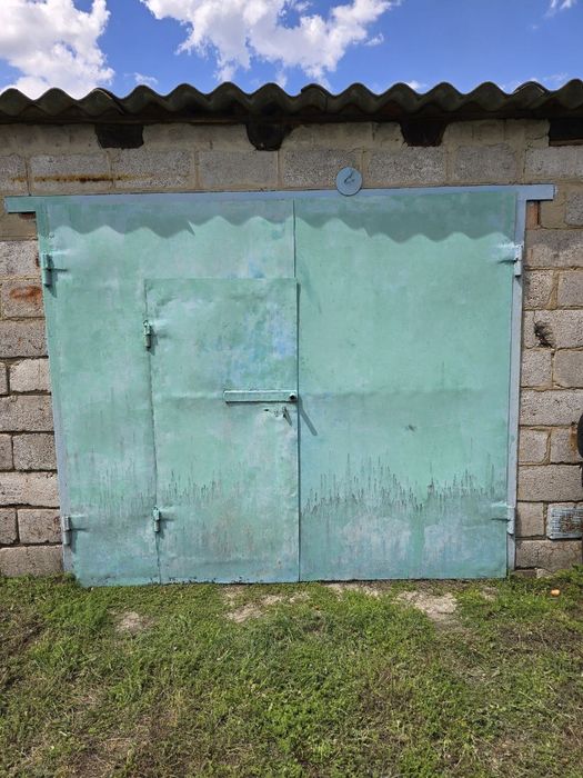 Срочно Продам гараж в Солоному