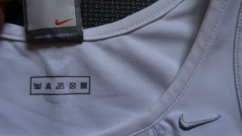 Damski top sportowy NIKE, r. 38/40, Białystok