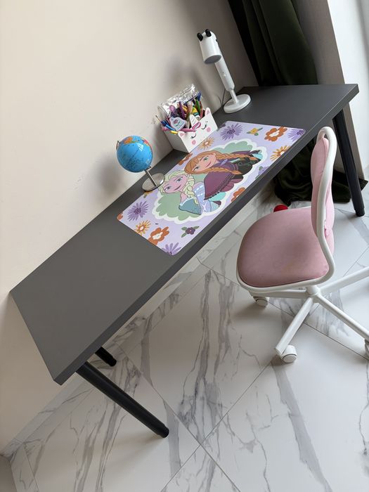 Biurko stol 140 cm  krzeslo ikea