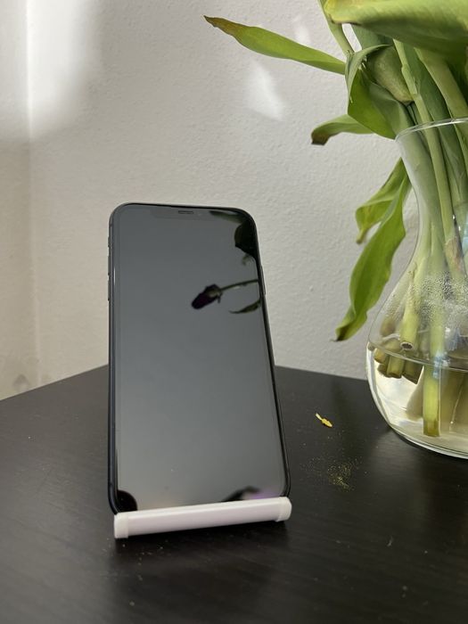 iPhone 11 на 64gb