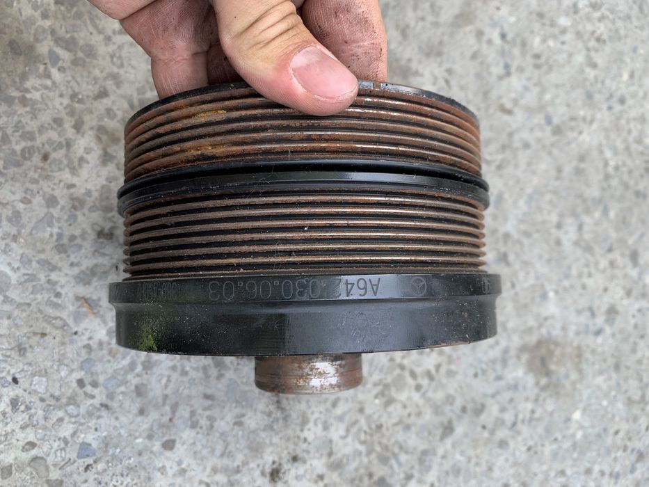Шкив коленвала демпфер мерседес OM651 OM611 OM642 OM628 sprinter ml