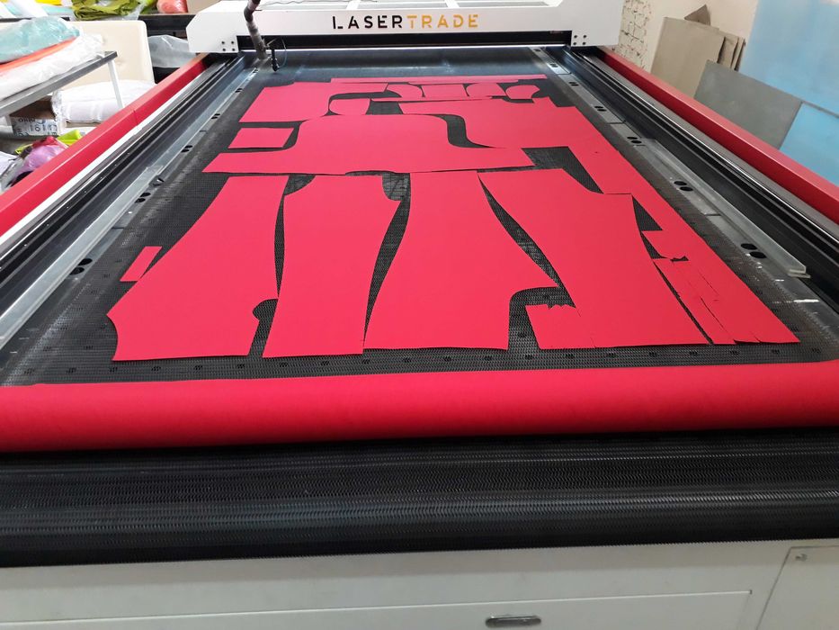 Лазерная Резка Ткани Кожи Акрила Других Материалов Laser Trade