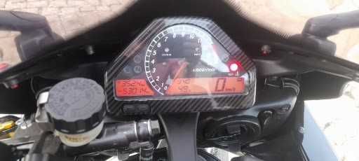 CBR 1000RR  muito estimada