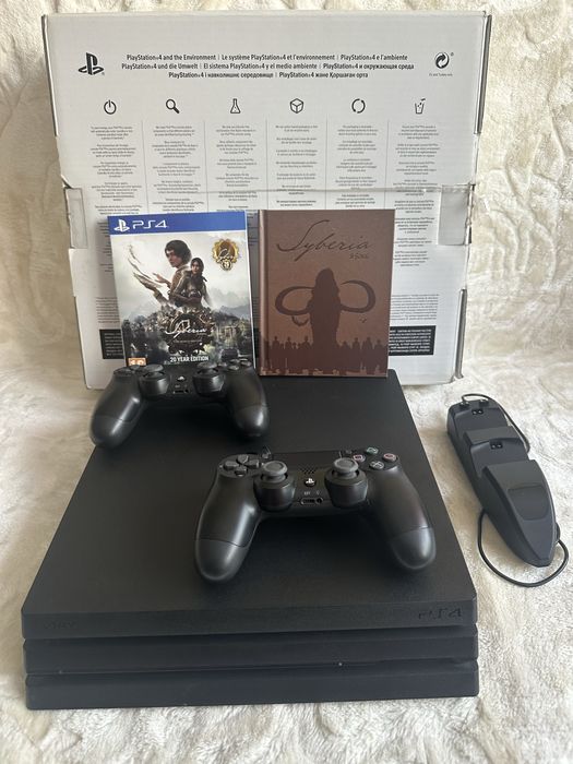 Playstation 4 Pro 1 TB ssd + 2 pady