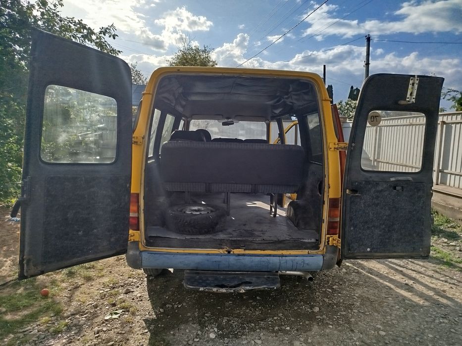 Продам Ford Transit пасажир
