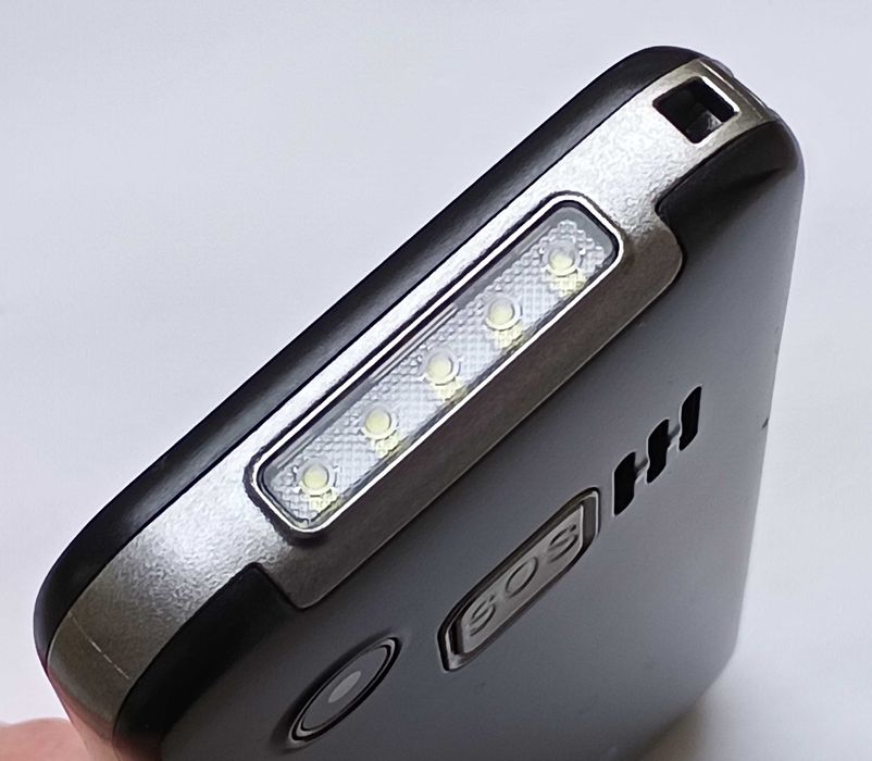 myPhone Halo 3 LTE dla seniora z latarką i SOS -idealny zestaw