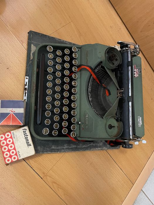 Máquina de escrever