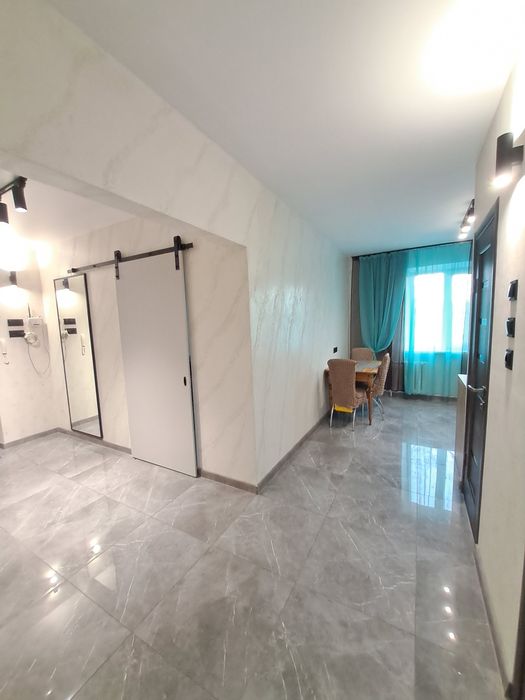 Подобово двохкімнатна. WI-Fi працює без світла