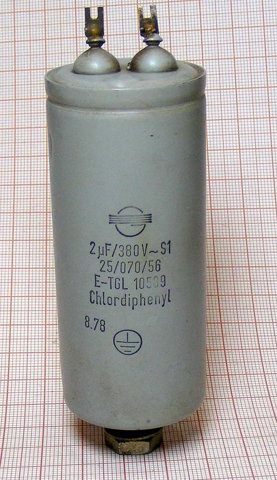 Kondensator 2uf 380V E-TGL 10589 [M1-VQ]