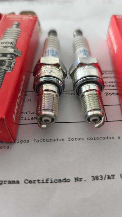 4 velas NGK IMR9B-9H com fatura da honda - completamente NOVAS