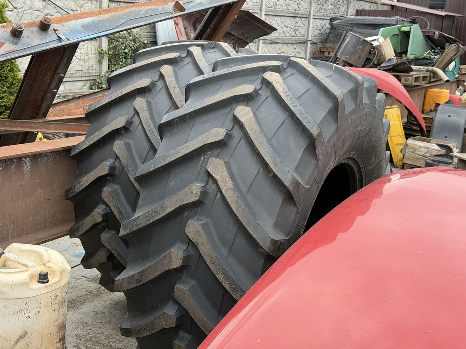 Продам трактор New Holland T8050