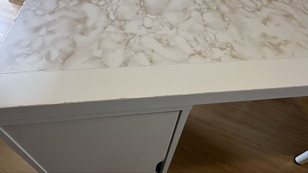 Secretária Ikea