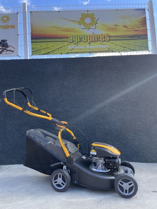 Corta relvas STIGA 548S