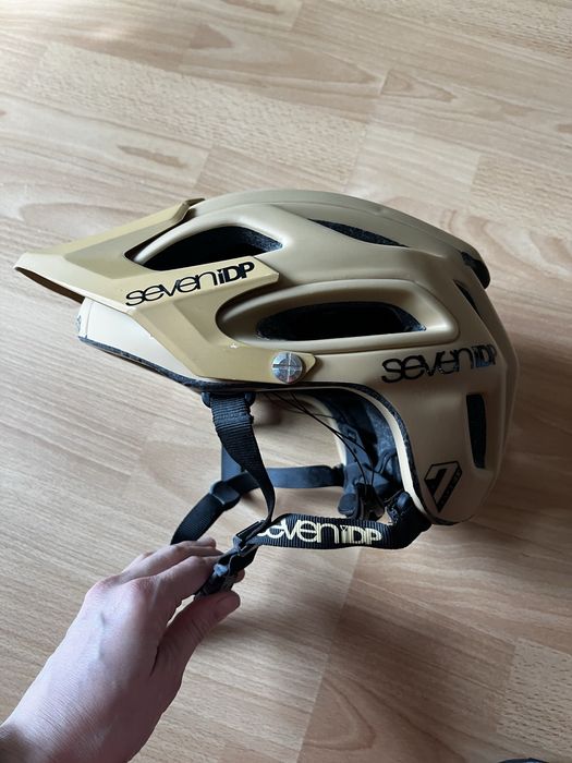 Kask na rower mtb, górski