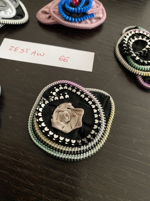 Broszki handmade z suwaków unikat zestaw 66
