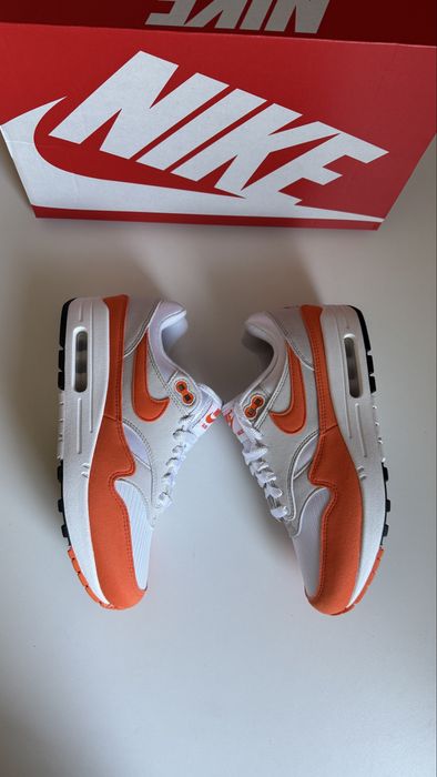 Nike Air Max 1 „Safety Orange” rozmiar 39 wkładka 25 cm.