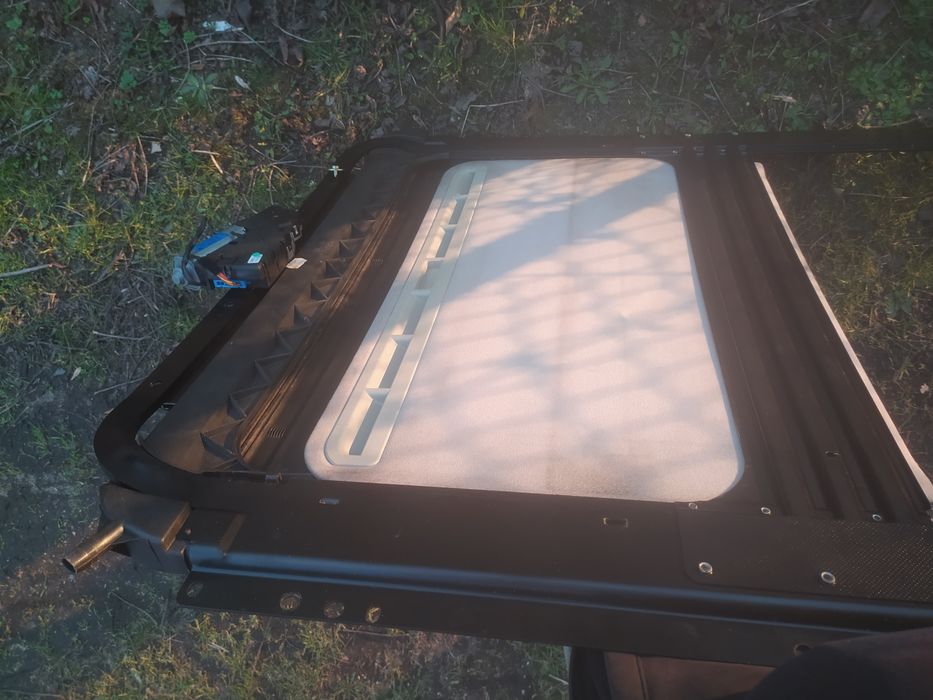 Szyberdach Volkswagen Golf 4