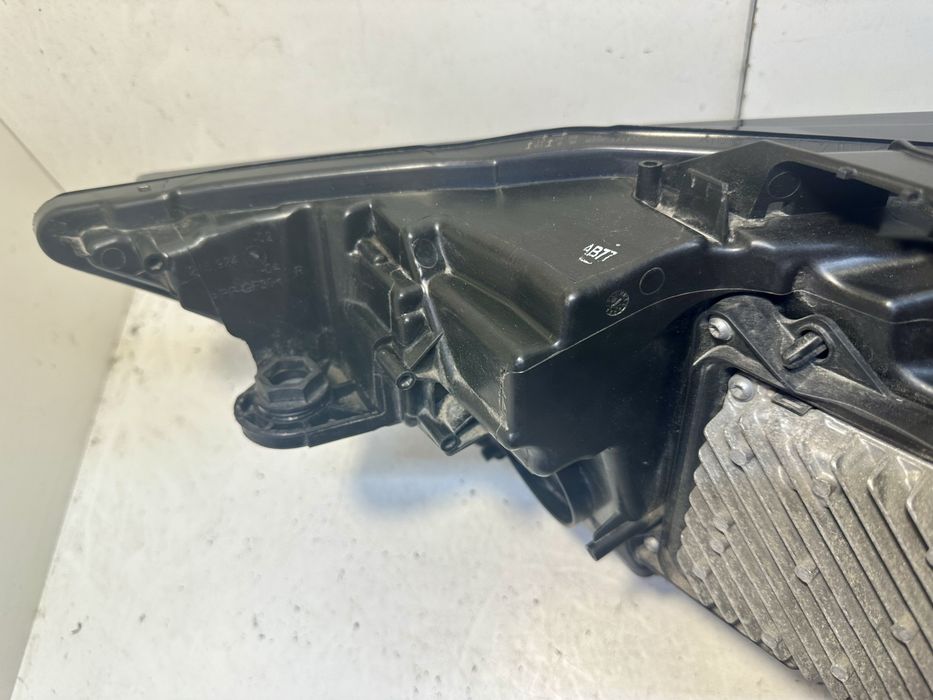 Фара права Audi A6 C8 2018-2023, Matrix LED 4k0941040 європейська версія